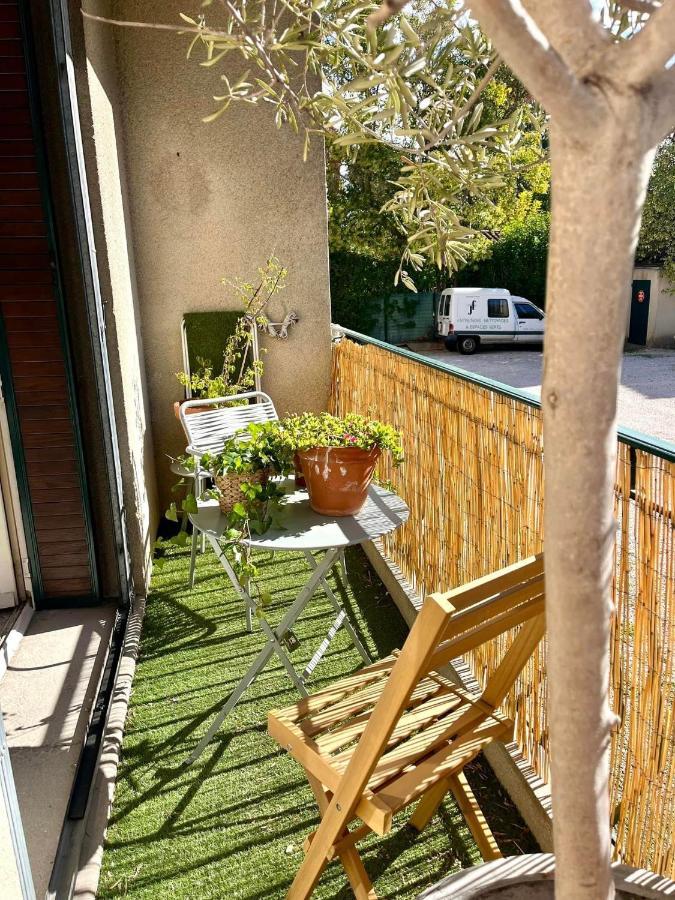 Bel Appartement Lumineux Et Calme A 10Min A Pied Du Centre Aix Avec Parking Et Air Conditionne Aix-en-Provence Esterno foto