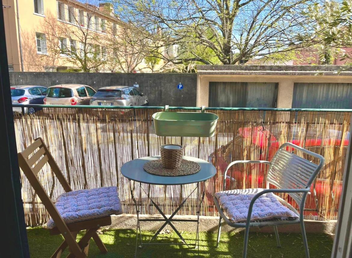Bel Appartement Lumineux Et Calme A 10Min A Pied Du Centre Aix Avec Parking Et Air Conditionne Aix-en-Provence Esterno foto